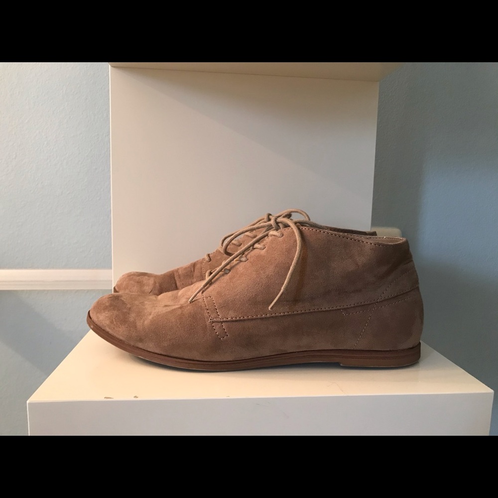 Ankle boots